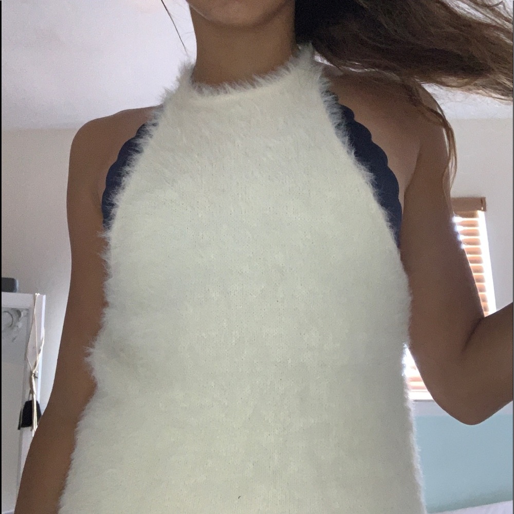 White fuzzy Top!!
